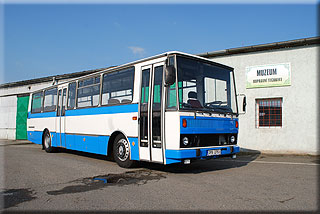 Historický autobus KAROSA C 734.03 těsně po dokončení renovace